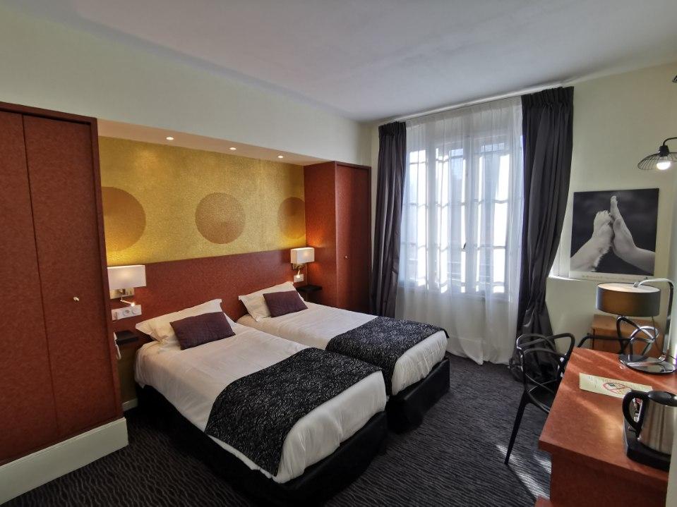 Hotel Raymond 4 Toulouse Exterior photo